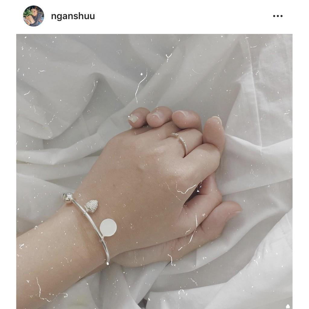 Kiềng hai đầu tròn charm cá heo S925 LANN