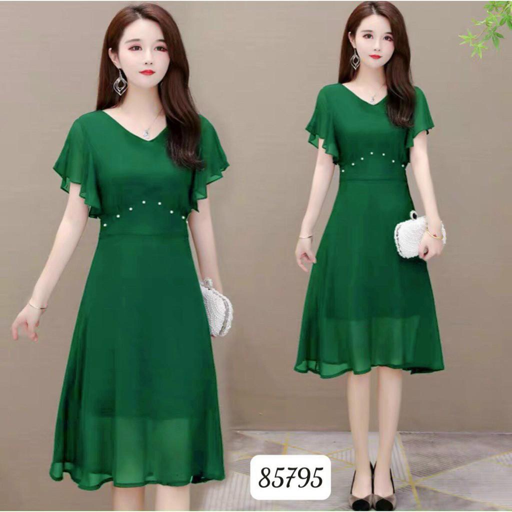 ĐẦM VOAN Y ĐƯỢC THIẾT KẾ HỌA TIẾT TRƠN NHƯNG KHÔNG KÉM PHẦN SANG TRỌNG,ĐĂC BIỆT ĐƯỢC LÀM BẰNG CHẤT LIỆU VÃI THOÁNG MÁT