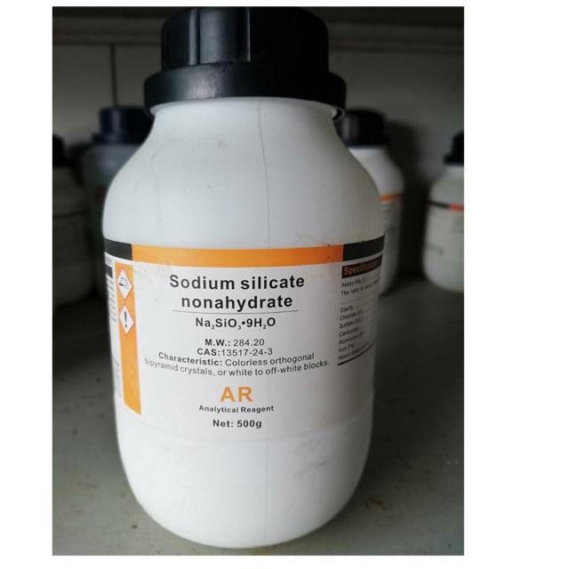 Hoá chất Sodium silicate natri silicat Na2SiO3.9H2O lọ 500g CAS 13517-24-3 - bột Na2SiO3