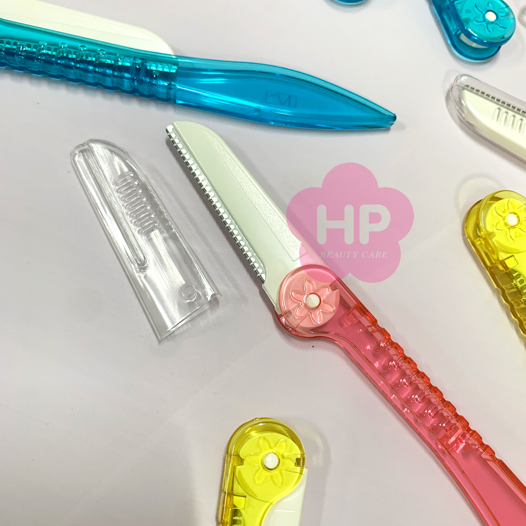 Dao Cạo Lông Mặt Cán Gập Kai Can Compact 12440 CS-3P (Set 3 cây)