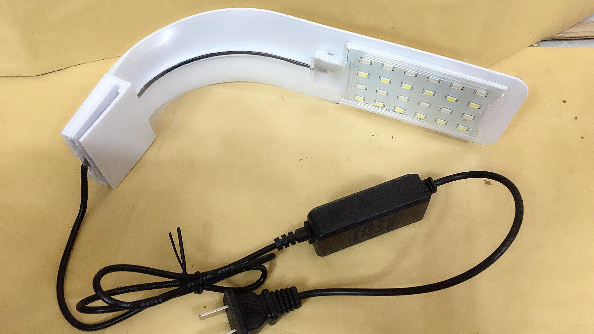 Đèn LED Kẹp Thành Bể thủy sinh XML 20cm 5W giá cực rẻ tiết kiệm điện