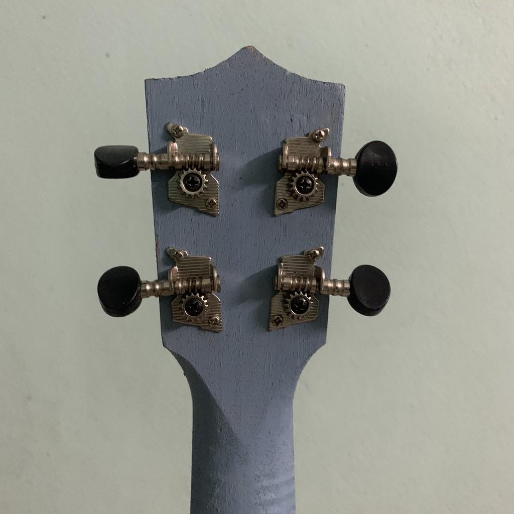 ĐÀN UKULELE DOREMON HANDMADE ĐỘC LẠ