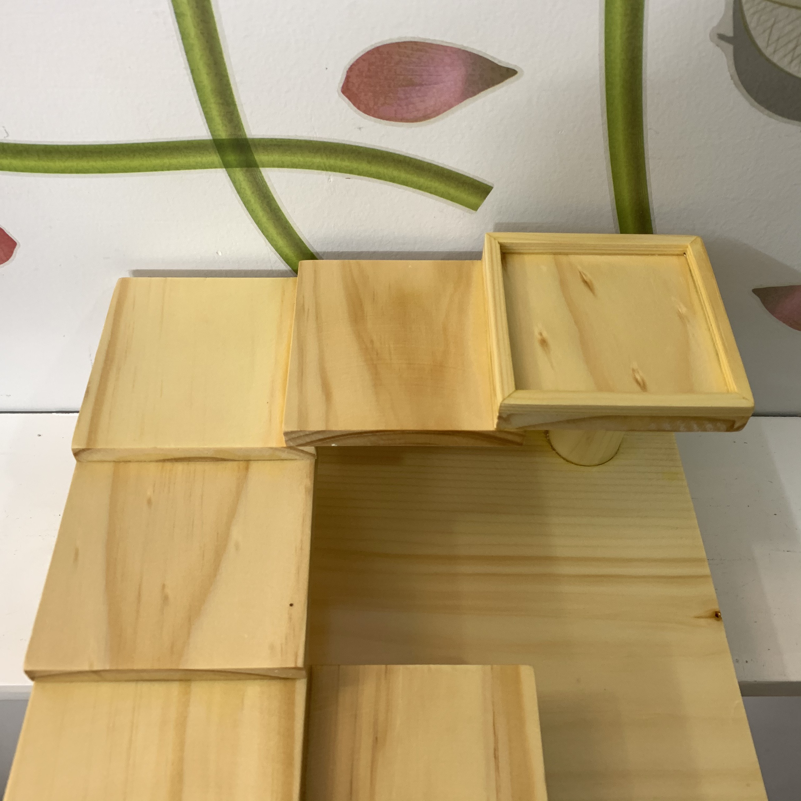 Khay gỗ trang trí món ăn sushi Nhật - Hình vuông - Gỗ thông tự nhiên