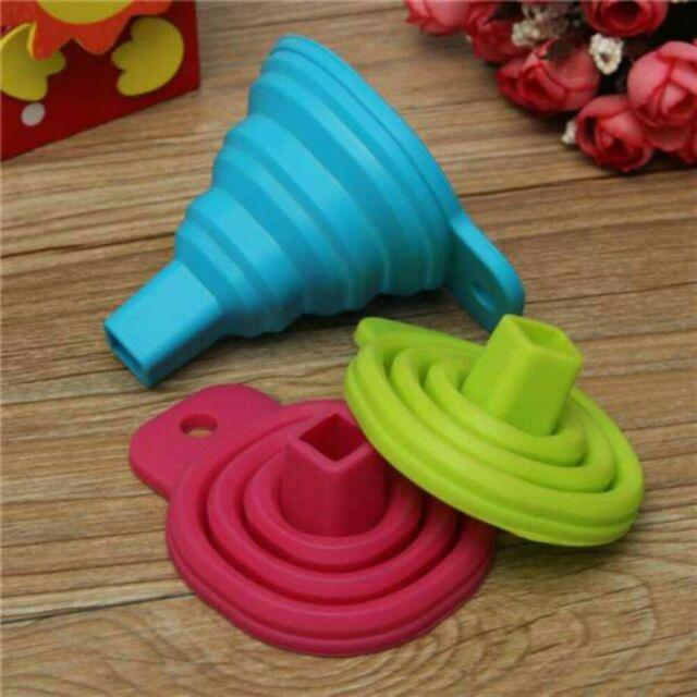Phễu silicone gấp gọn
