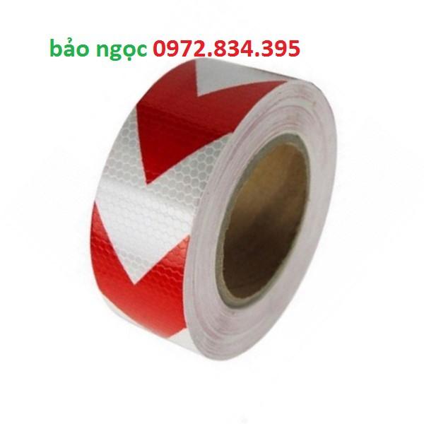 Decan phản quang dán mũi tên 5cmx50 mét