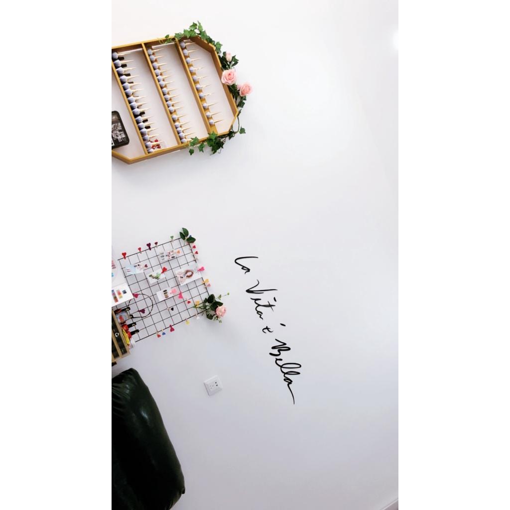 Tranh dán tường mica 3d decor khổ lớn Chữ nghệ thuật