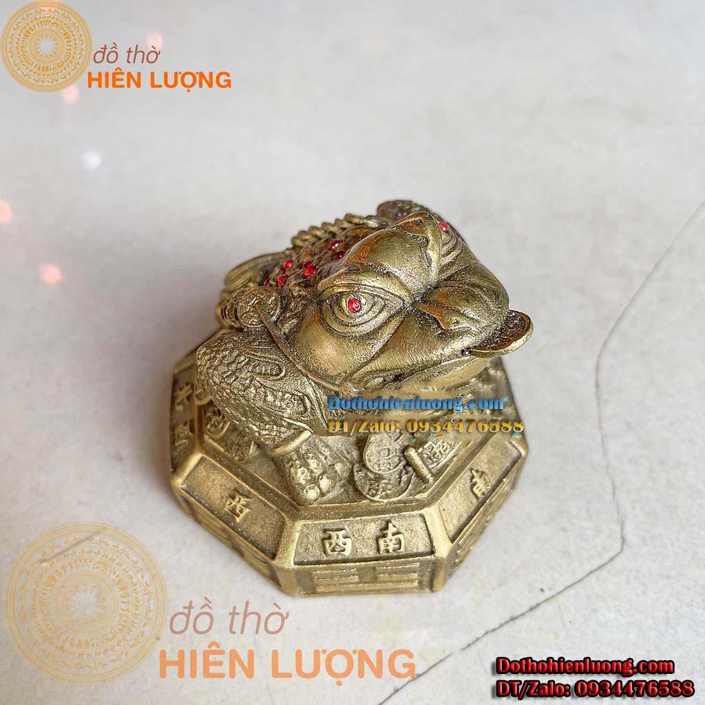 Tượng Thiềm Thư Ngậm Đồng Xu Ngồi Đế Bát Quái Bằng Đồng