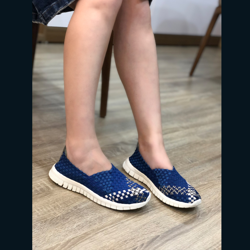 Giày thể thao nữ Thái Lan chuyên dụng đi bộ siêu nhẹ siêu bền siêu êm chân WN3014Navy, màu sắc thời trang trẻ trung, không ngại mưa nắng, đi mưa rửa nước thoải mái, đi mòn hết đế chưa hỏng giày - giày dép Thái Lan