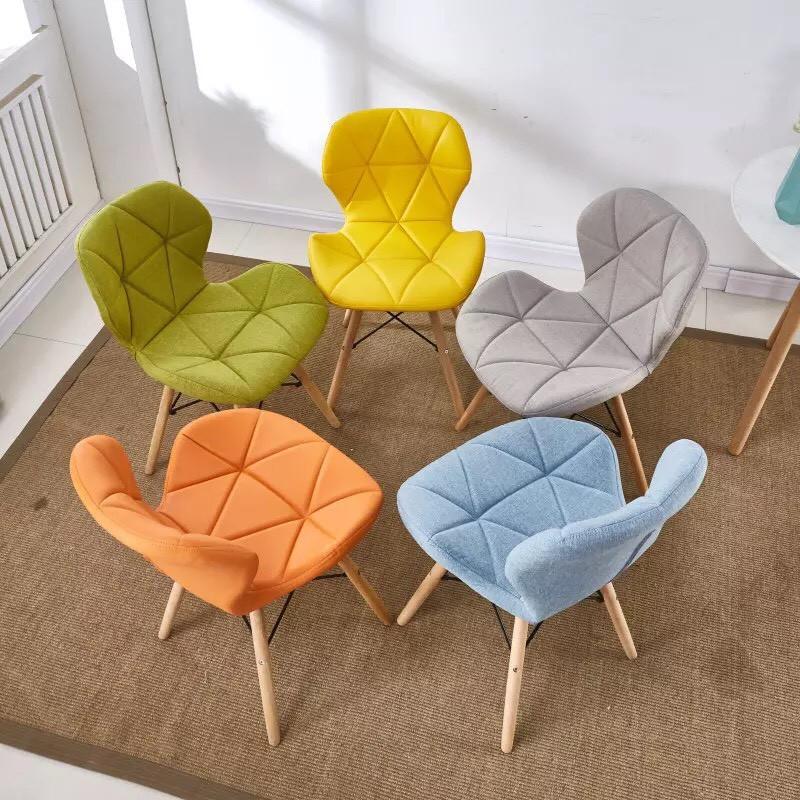 Ghế kim cương bọc da/ vải chân gỗ