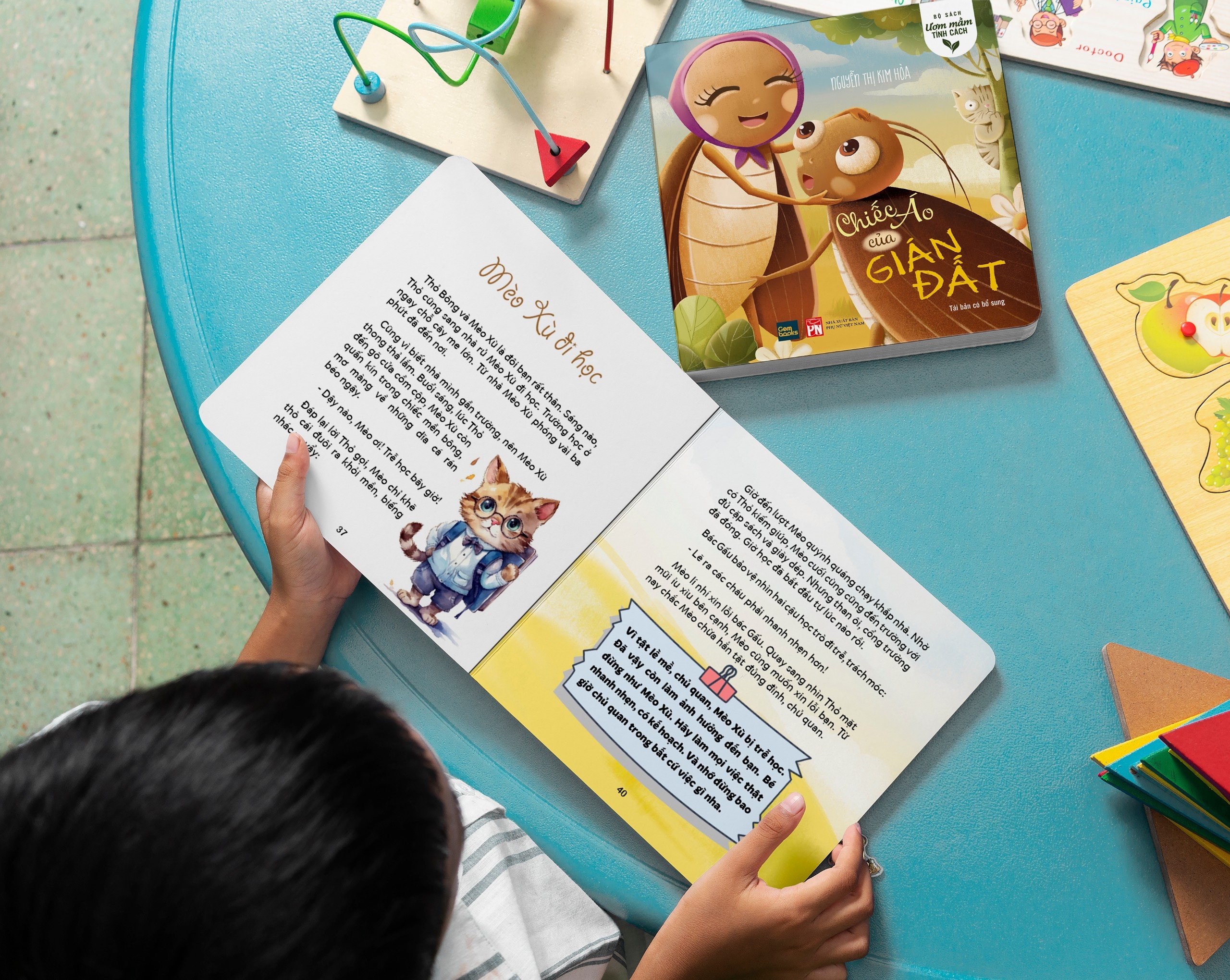 Sách Ươm Mầm Tính Cách: Chiếc Áo Của Gián Đất - Gembooks