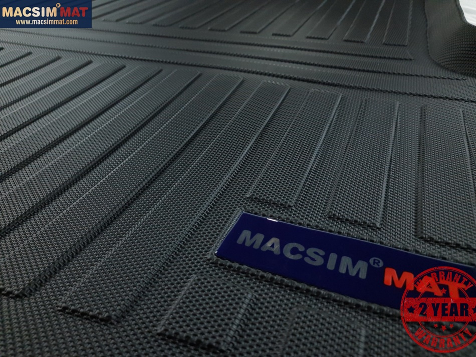 Thảm lót cốp xe ô tô dành cho VOLKSWAGEN TIGUAN (2012-2015) nhãn hiệu Macsim chất liệu TPV cao cấp màu đen(047)