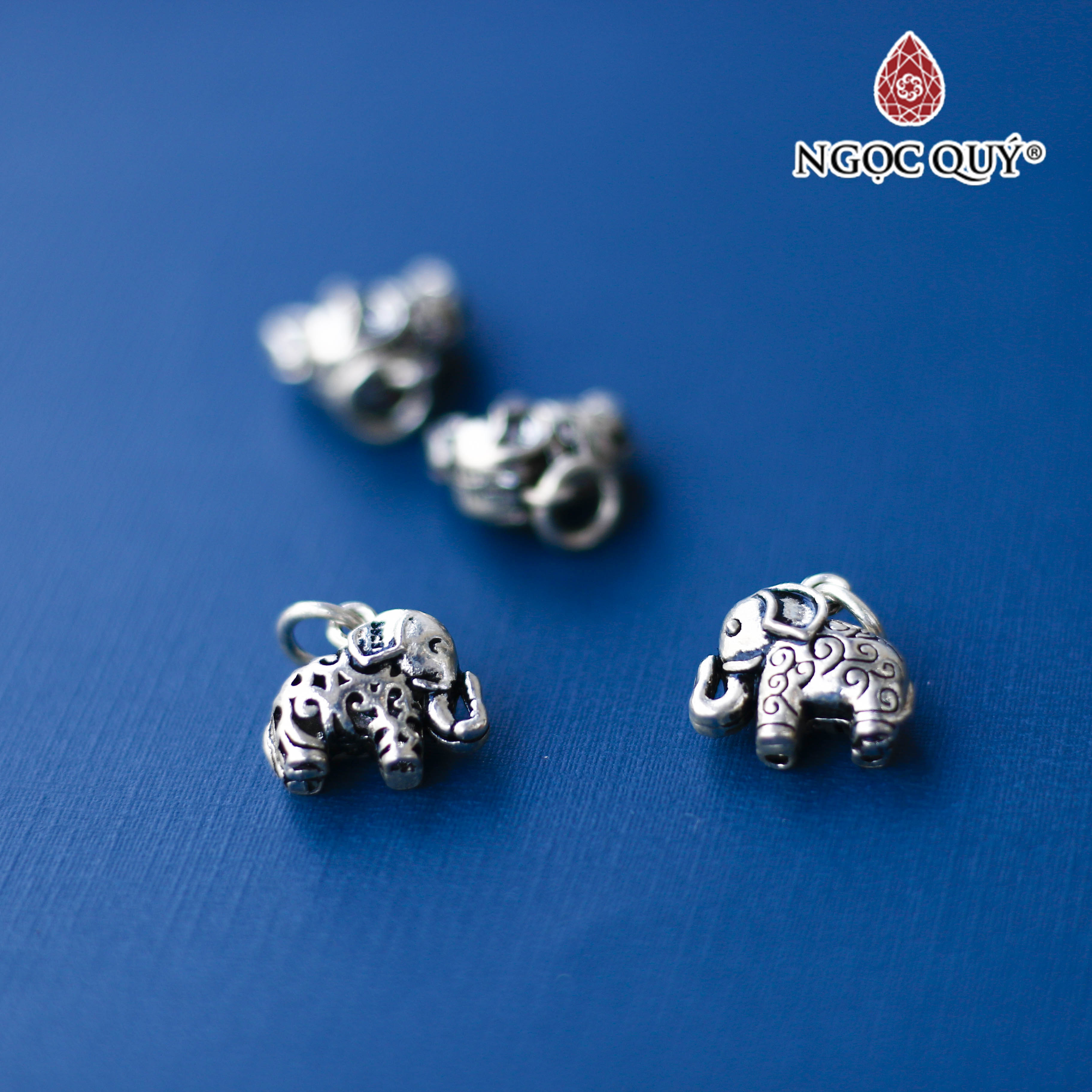 Charm bạc con voi treo - Ngọc Quý Gemstones