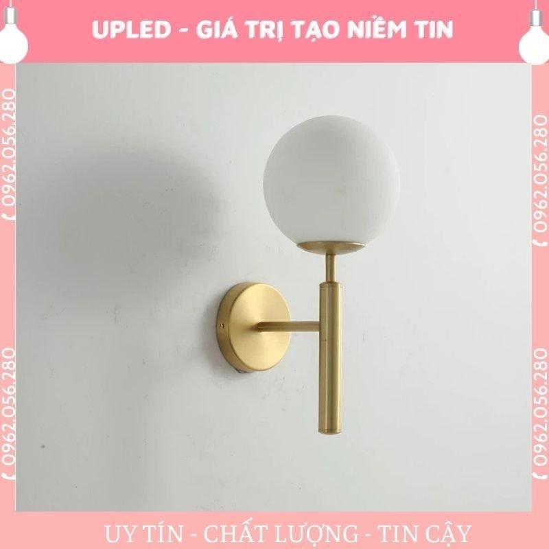 Đèn treo tường cao cấp tặng kèm bóng Led, đèn treo tường hiện đại chao cầu thân mạ vàng - Upled