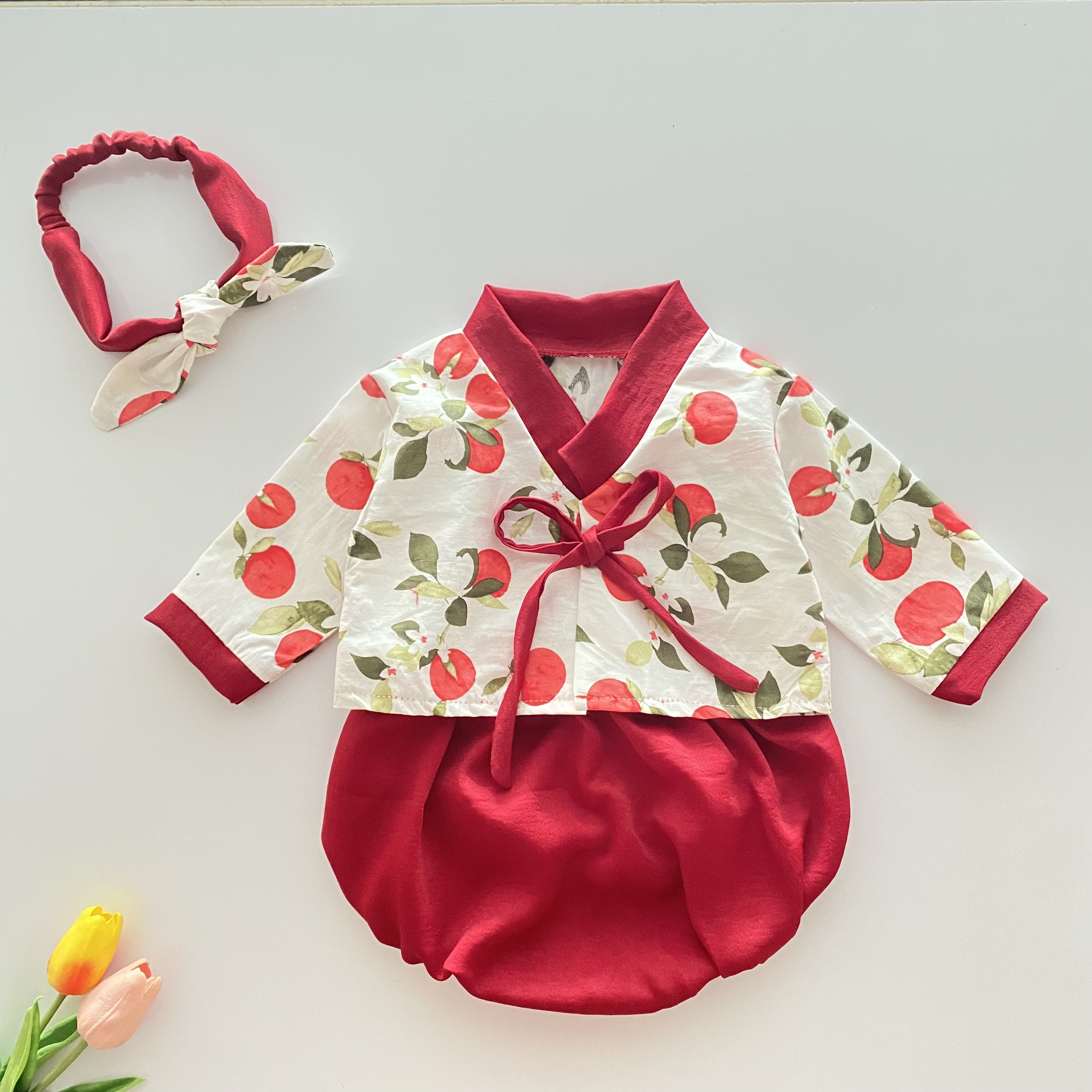 Body hanbok đỏ 3 chi tiết cực sịn sò đốn tim các mẹ