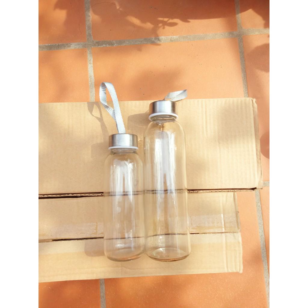 Bình thủy tinh đựng nước có dây treo loại 300ml, 500ml