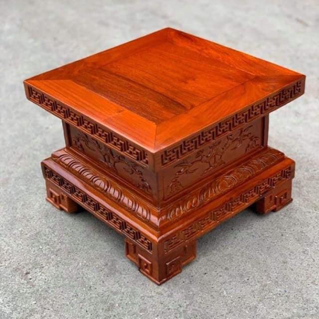Đế vuông kê tượng gỗ hương cao 20cm