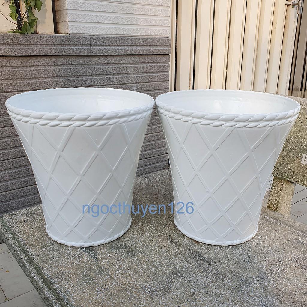 Bộ 02 chậu caro trồng hoa kiểng màu trắng nhựa dày đẹp size trung 27x27x18cm-Đồ Gia Dụng Tại HCM