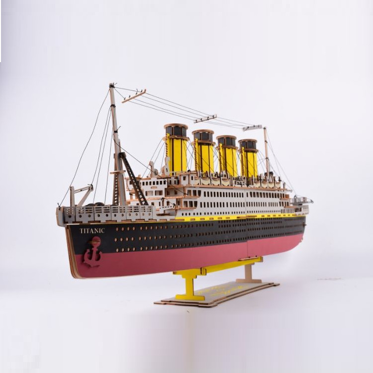 Đồ chơi lắp ráp gỗ 3D Mô hình Tàu Titanic Laser