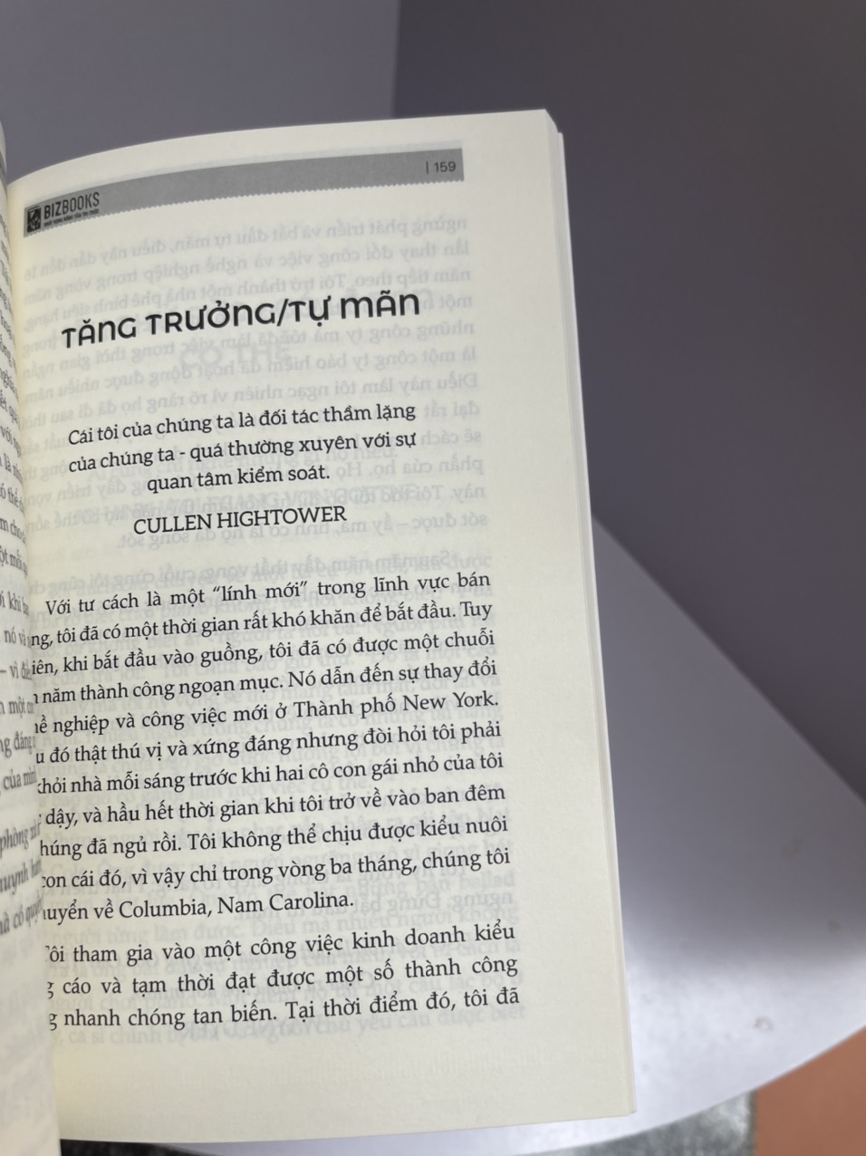 CHẠM VÀO HẠNH PHÚC - 100 CÂU CHUYỆN KHIẾN BẠN MỈM CƯỜI MỖI NGÀY - Zig Ziglar – Phúc Chi dịch - Bizbooks - NXB Hồng Đức.