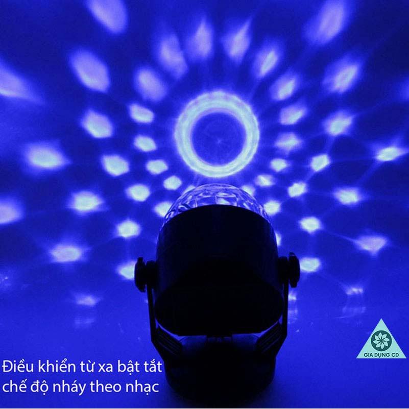 Đèn trang trí xoay 360 độ, đèn bay phòng nhiều màu