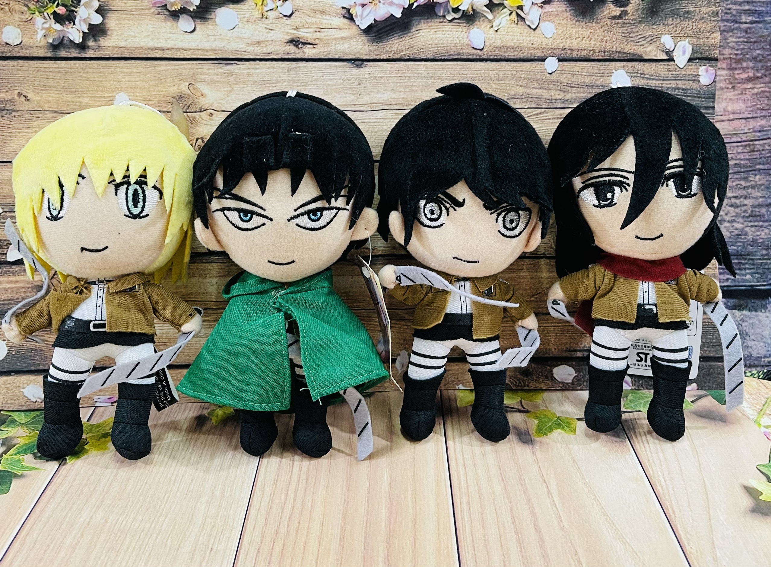 Móc khóa Attack on Titan nhiều nhân vật
