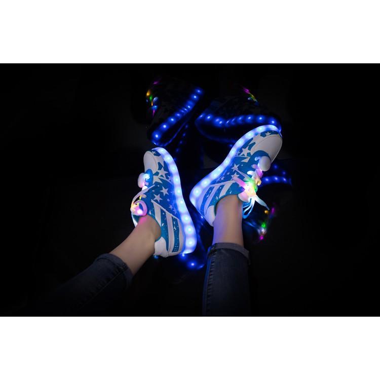 Giày Phát Sáng Sao Trắng xanh phát sáng 7 màu 11 chế độ đèn led tặng kèm dây giày phát sáng ) mã KC80 Jnice