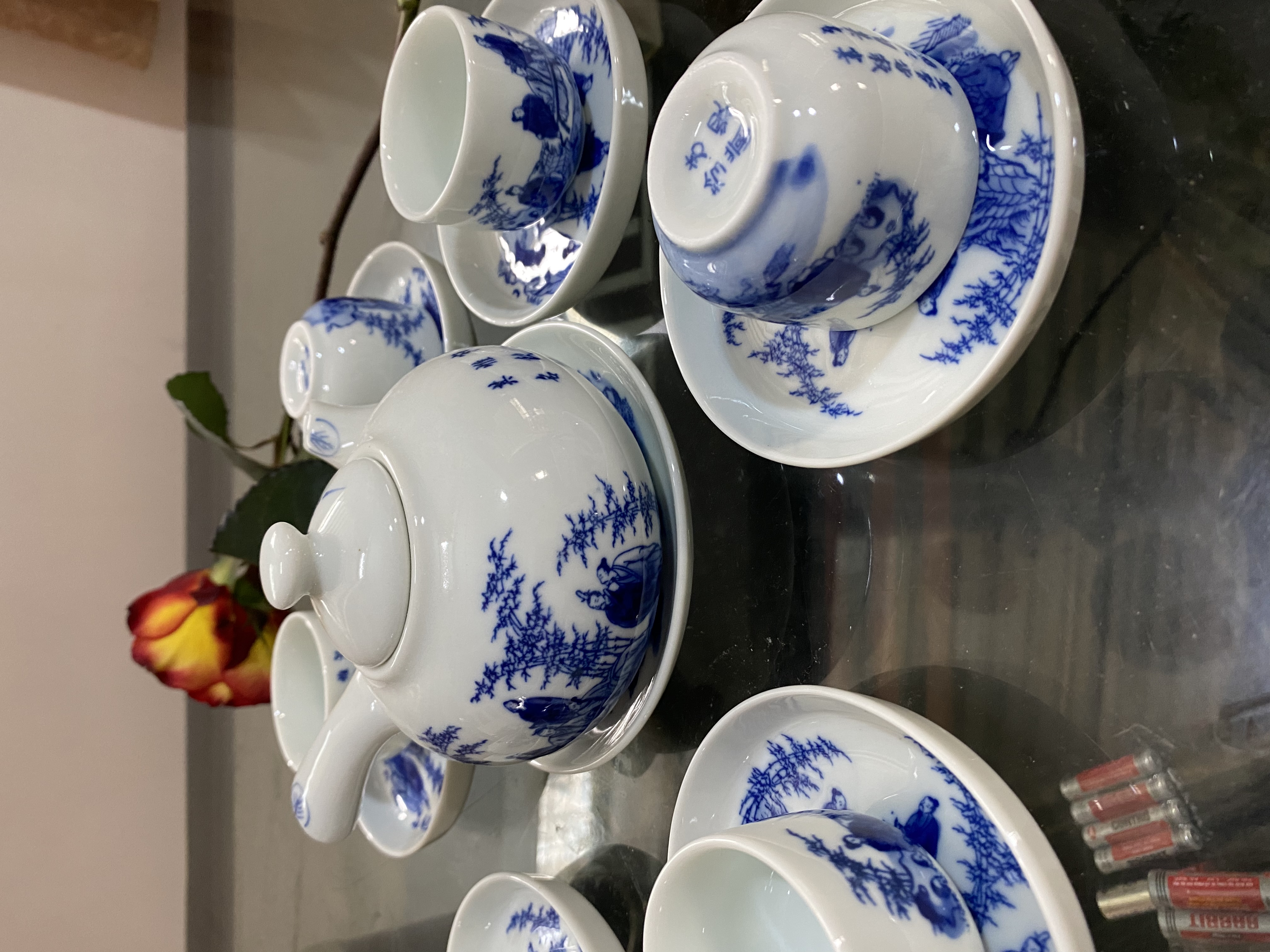 Bộ Ấm Chén Uống Trà Giả Cổ Quai Ngang Men Lam Gốm Bát Tràng Cao Cấp