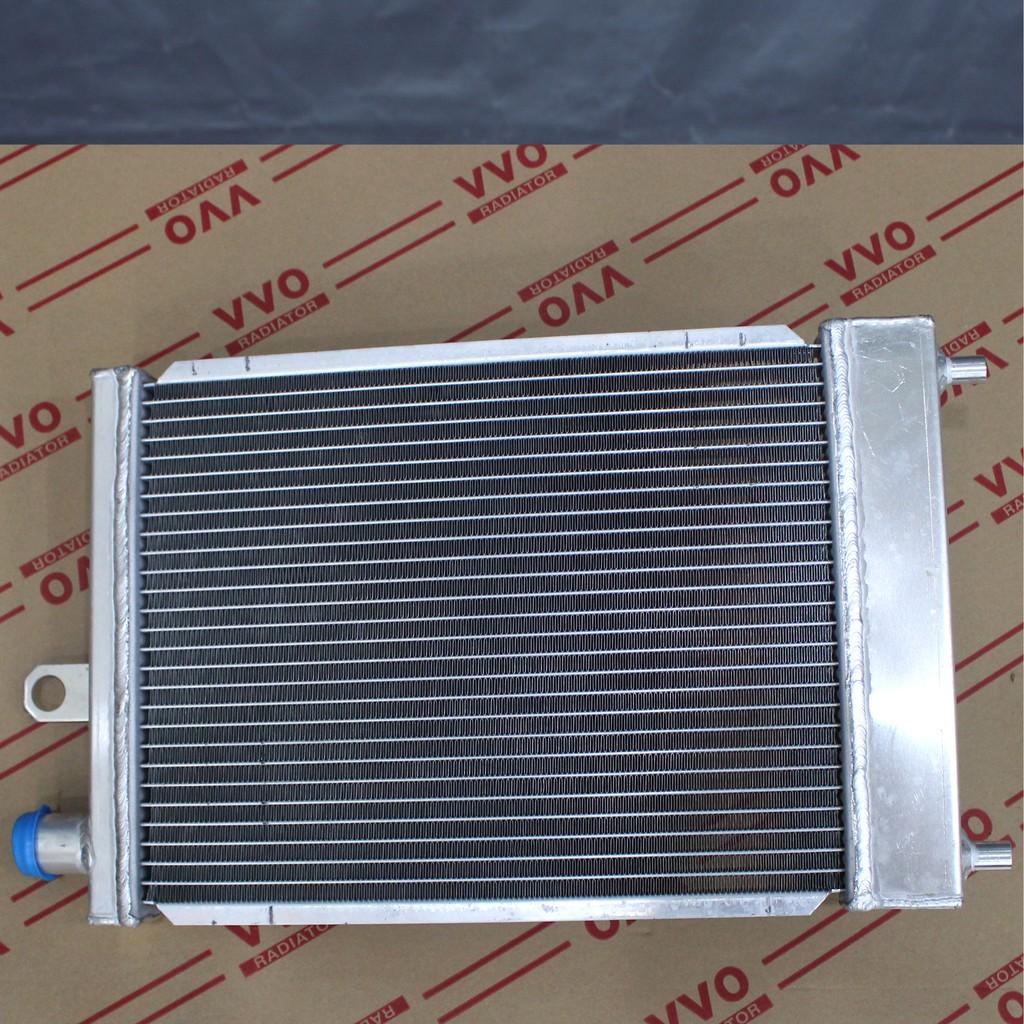 Két nước Toyota Hiace, 2005-2012, máy dầu, két phụ, số sàn