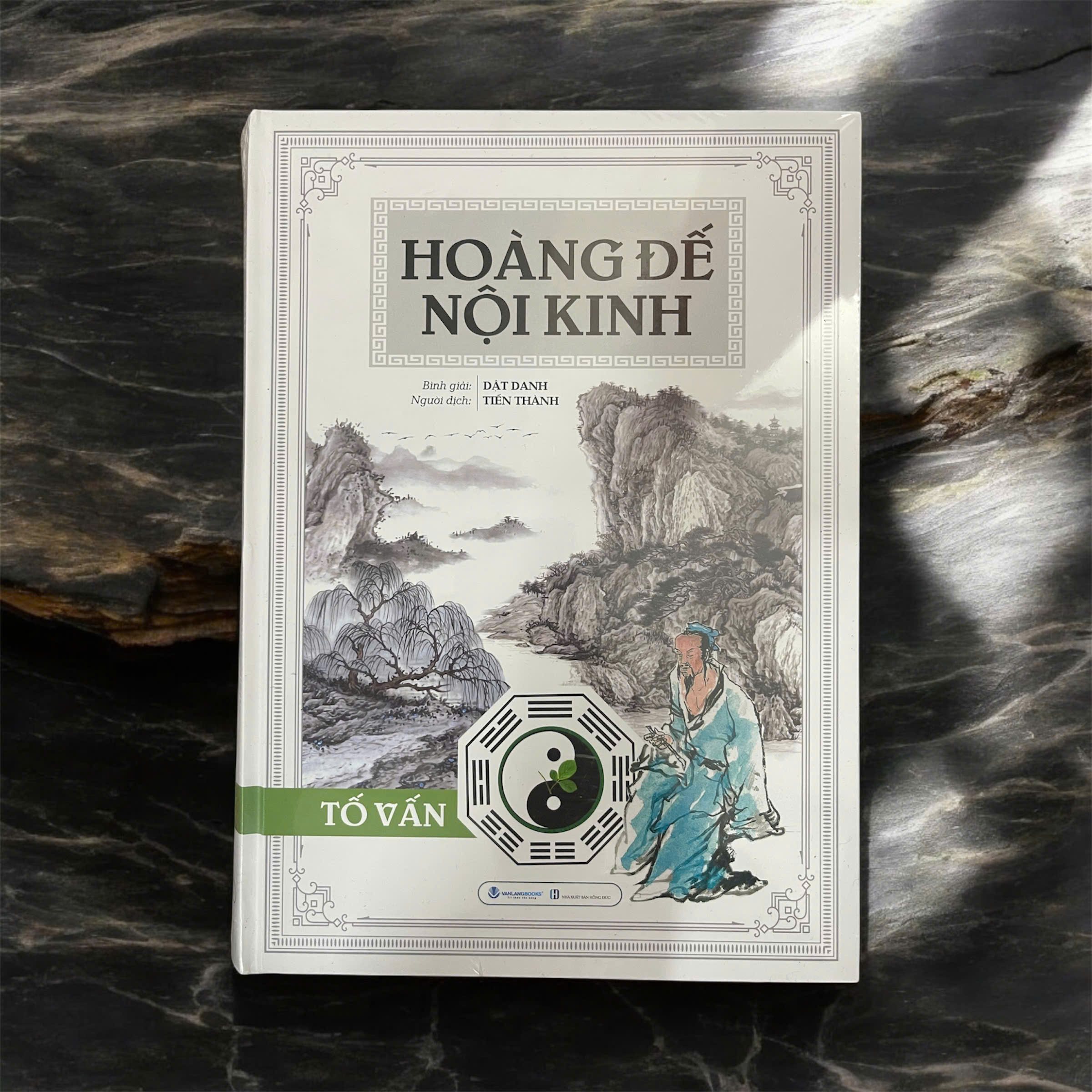 Hoàng Đế Nội Kinh Tố Vấn (Bìa Cứng)