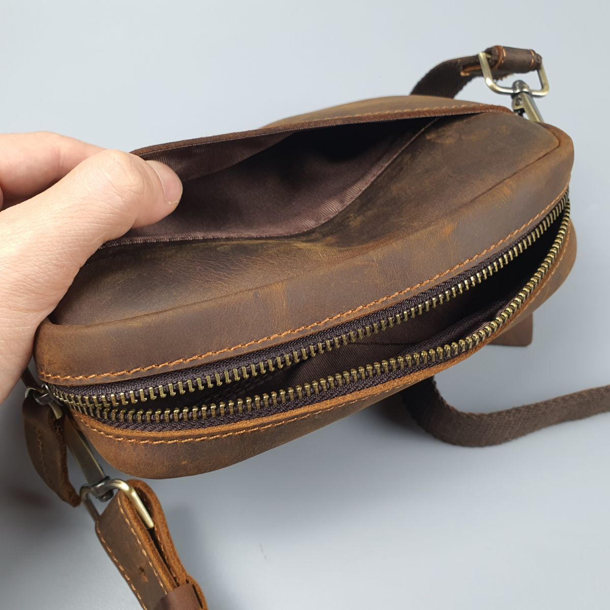 Túi đeo chéo clutch cầm tay da bò sáp TD118 - BH 3 năm - CAM KẾT HÀNG Y ẢNH CHỤP