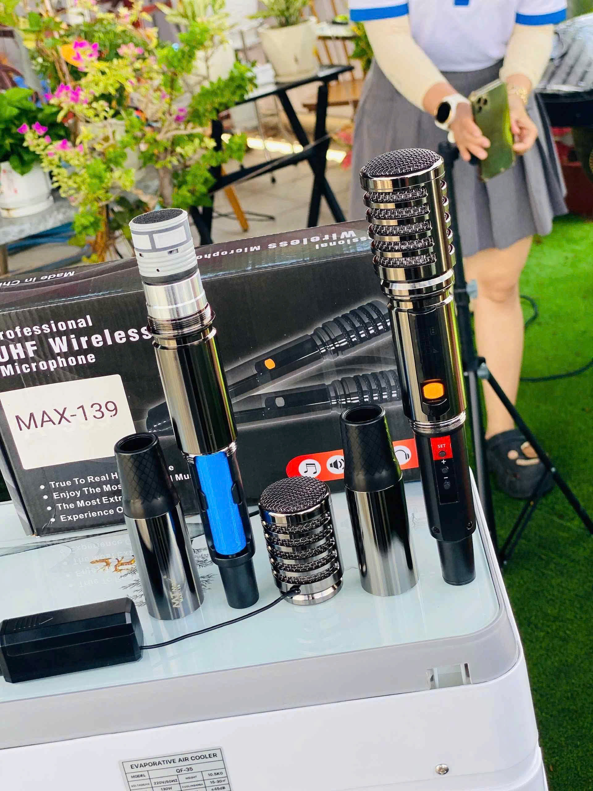 Micro MTMAX Max139 Cho Dàn Karaoke, Loa Kéo, Amply Cao Cấp Chính Hãng, Củ Micro Cao Cấp Set Tần Số, Âm Lượng Trên Thân Micro Hàng Chính Hãng
