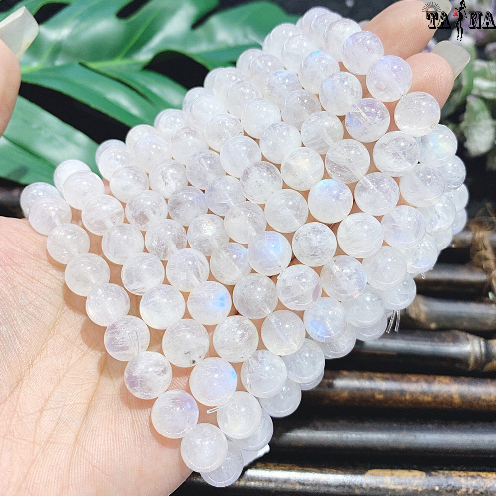 Vòng tay đá mặt trăng 5A VIP hợp mệnh Kim, Thủy