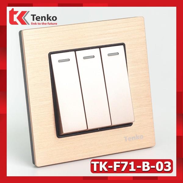 Công Tăc Điện Âm Tường 3 Nút Kim Loại Xước TK-F71-03 Gold Rose