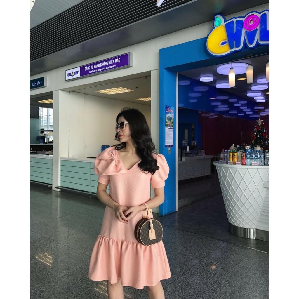 ĐẦM BẦU TIỂU THƯ ĐUÔI CÁ