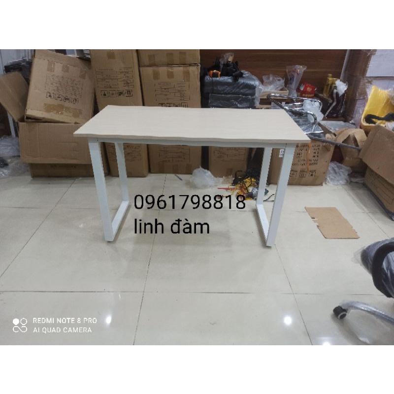 Bàn Làm Việc U Phong Cách Trẻ Trung Hiện Đại