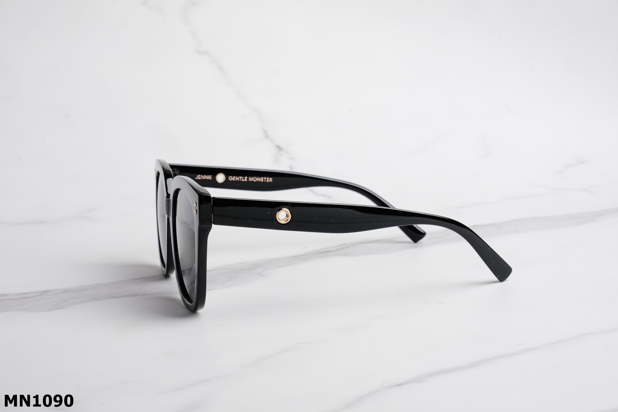 Kính Mát Thời Trang Unisex MN1090