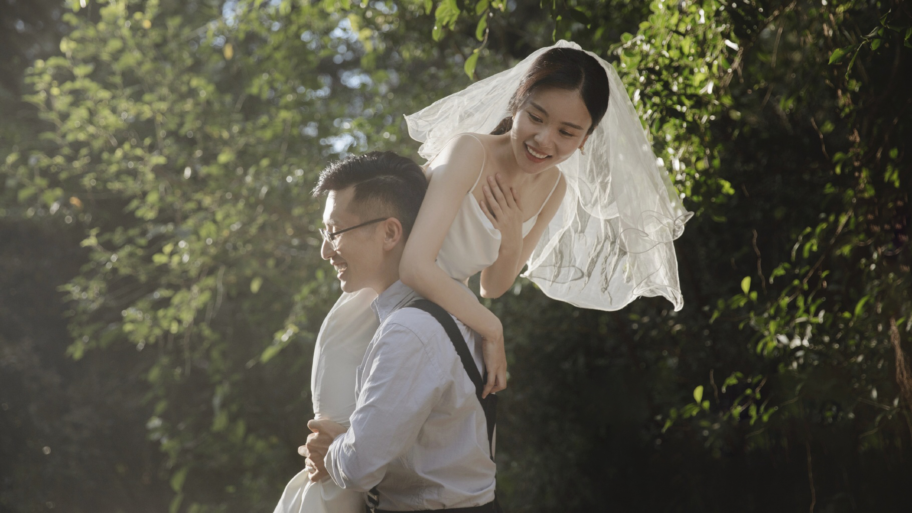 Chụp ảnh cưới tại Hồng Linh Studio-Voucher gói chụp ảnh cưới tại Đà Nẵng (BLACK OPAL) 