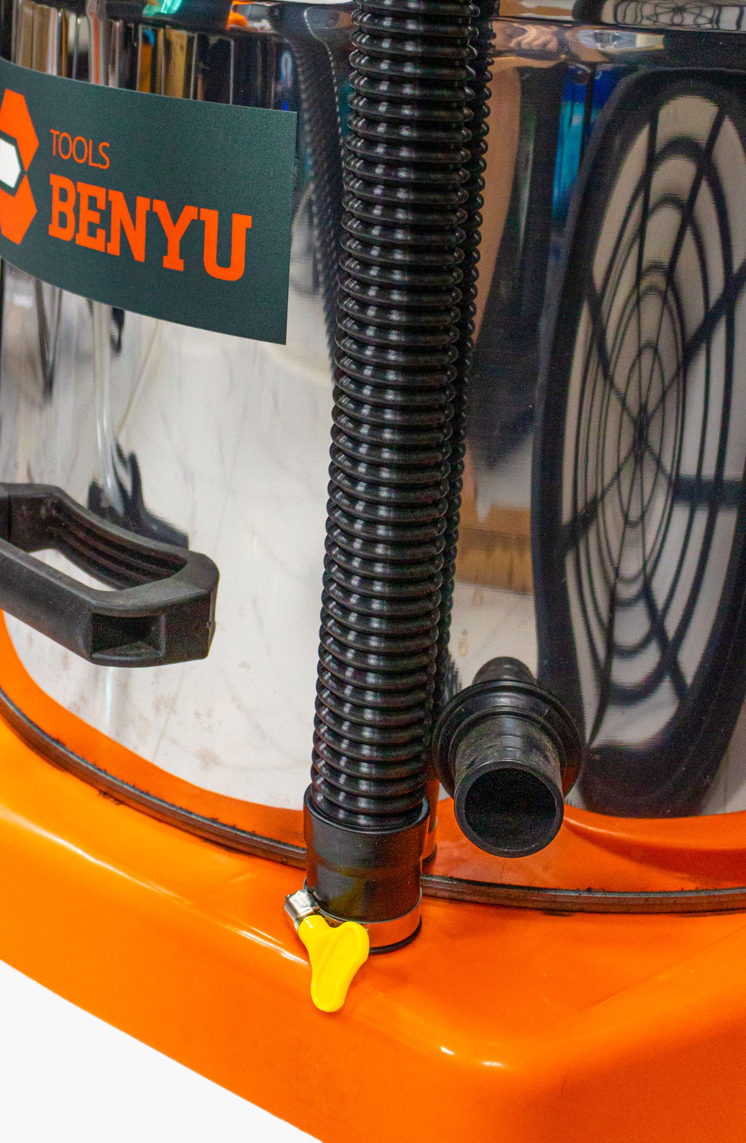 Máy Hút Bụi Công Nghiệp Hút Khô Và Ướt BENYU BY-VC70L - Hàng Chính Hãng