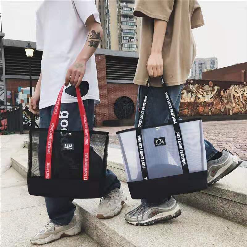 Túi du lịch trong suốt quai chữ siêu đẹp tiện dụng cho ngày dài hữu ích