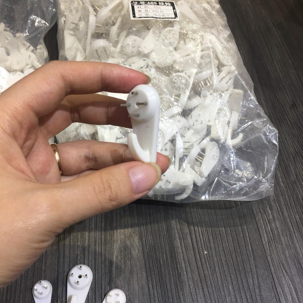Đinh 4 chân đóng tường có móc treo chịu lực 3kg