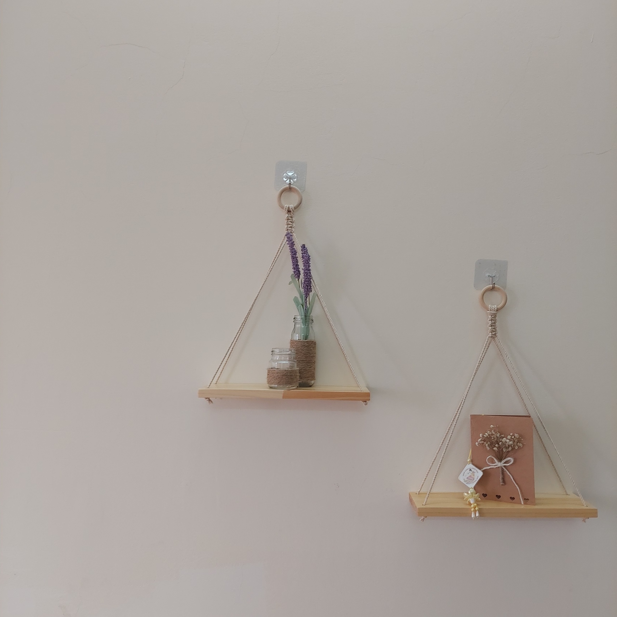 Set 2 kệ trang trí dây treo tường kệ gỗ decor 30x10x1,5cm