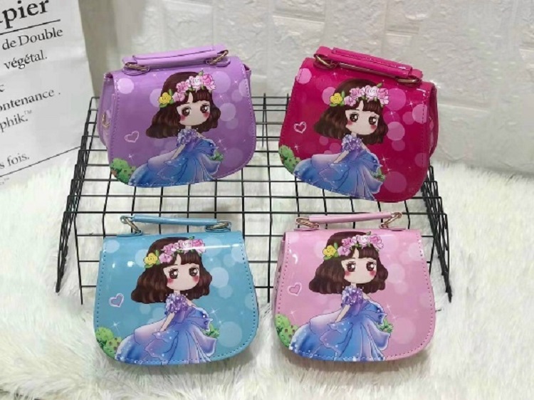 Túi Đeo Chéo Hình Công Chúa Siêu Dễ Thương Cho Bé Gái - Da PU - Kích thước 12cm x 10cm x 7cm