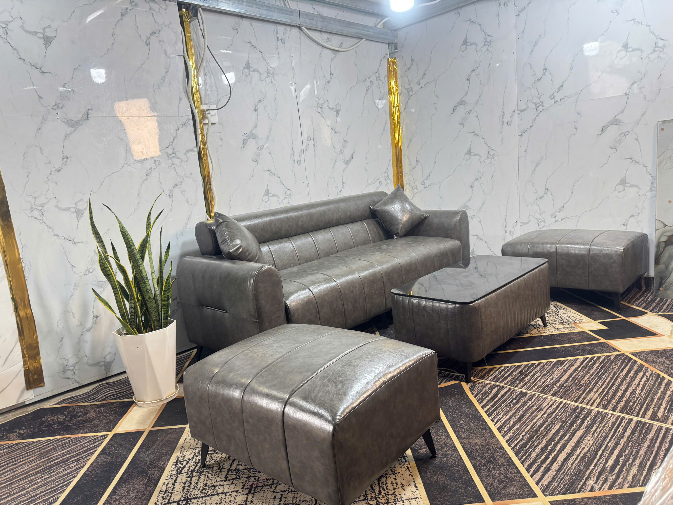 Sofa băng Xám 2m2 Grey Colour Sofa Juno Sofa kèm 2 đôn và tặng bàn