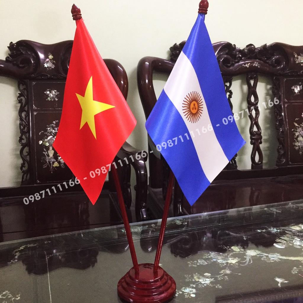 Cờ Để Bàn Đế gỗ Cắm 2 cờ Việt Nam - Argentina In Kỹ Thuật Số