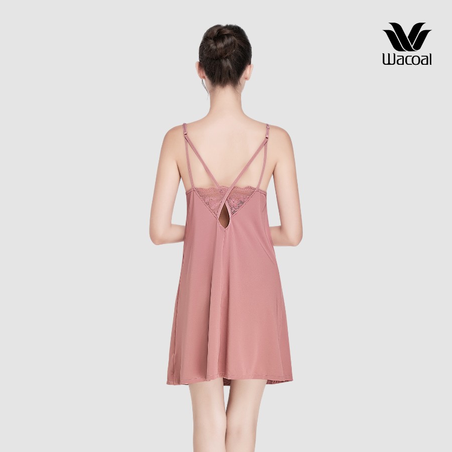 Đầm ngủ Wacoal 2 dây, chéo lưng, thun lạnh, ren nhẹ phần cup áo ILN4974 - LN4974