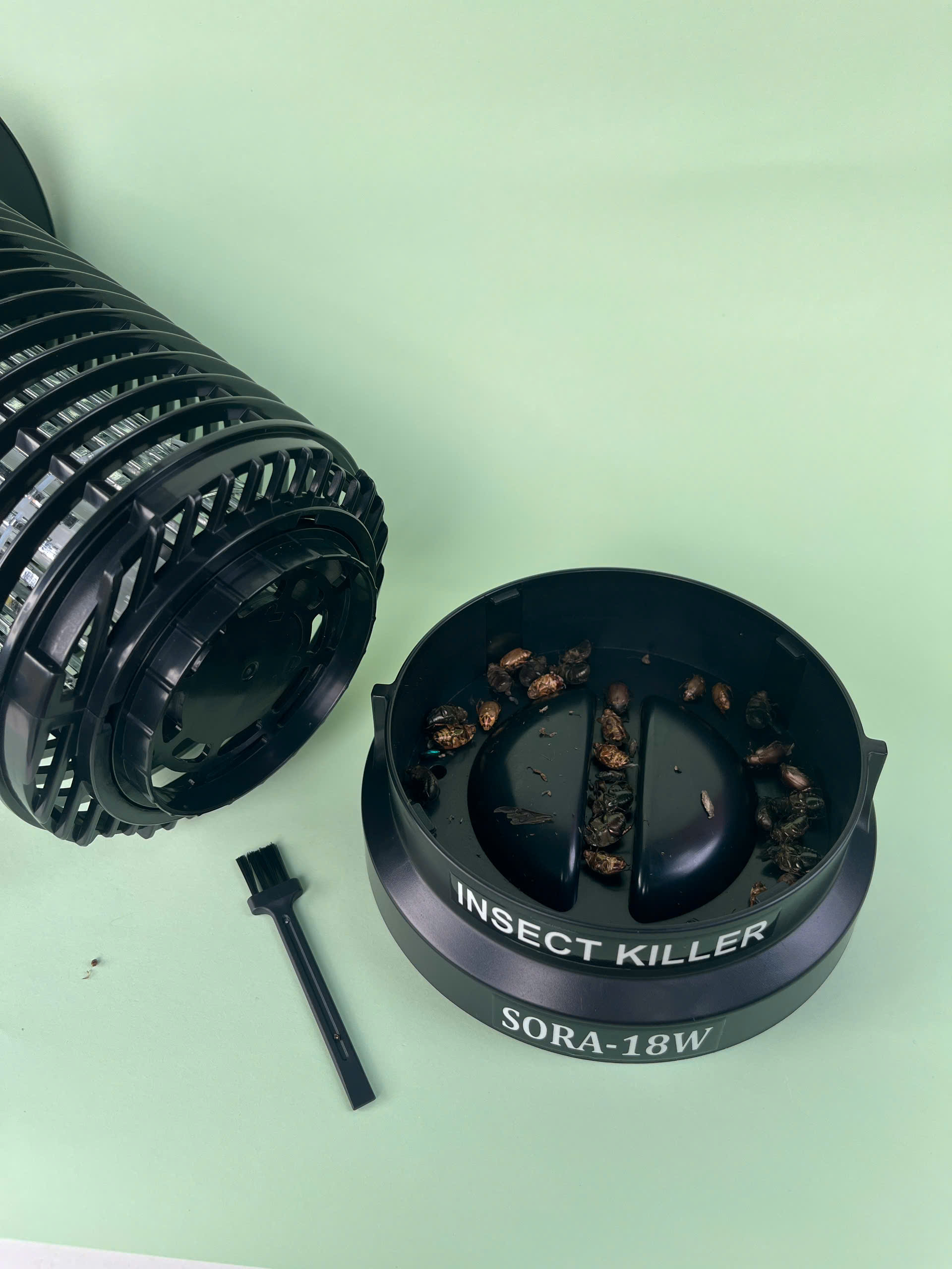 Đèn diệt côn trùng sân vườn SORA-18W