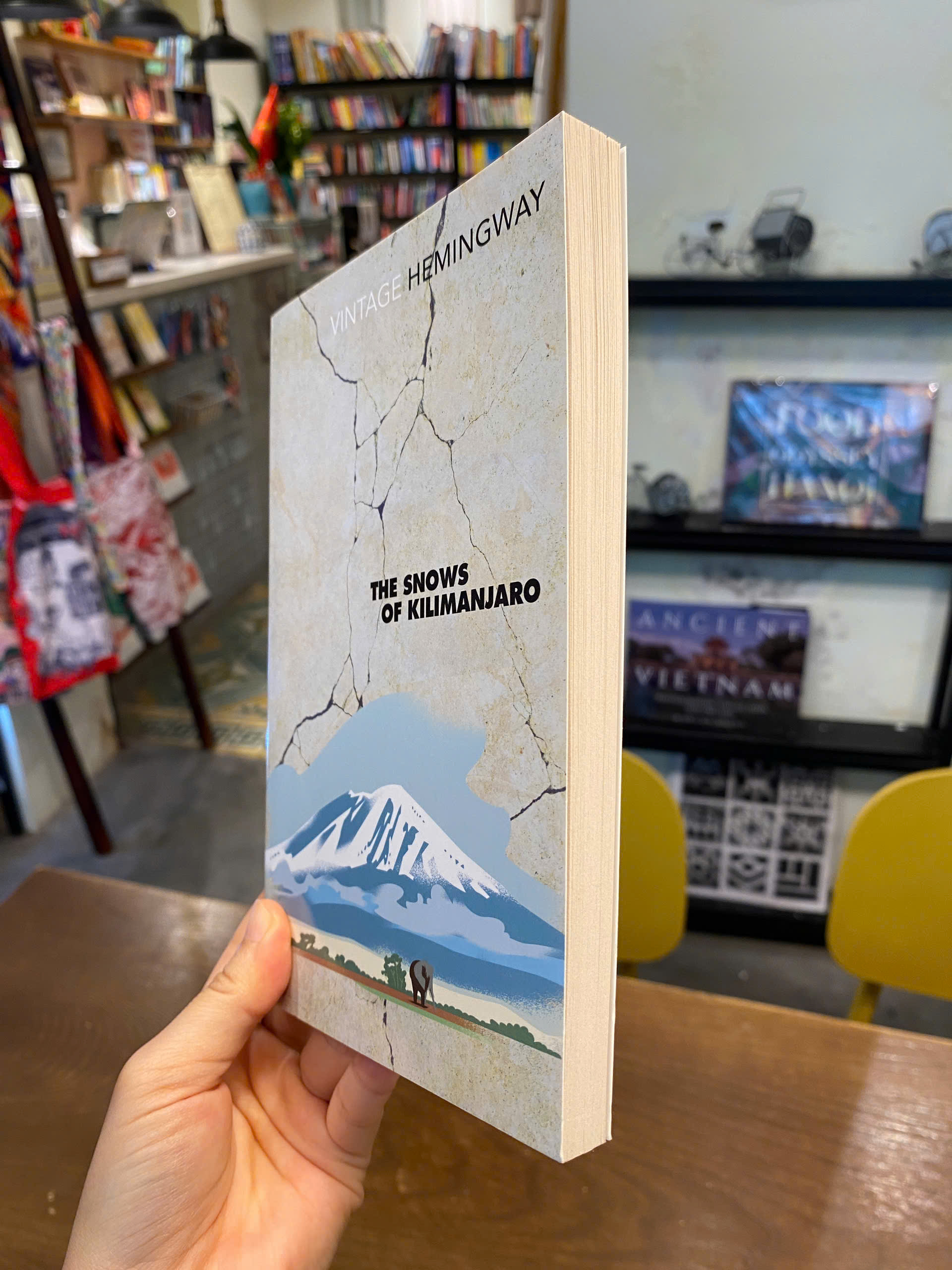 Sách - The Snows of Kilimanjaro by Ernest Hemingway | Classic Literature / Ngoại văn Nhập khẩu