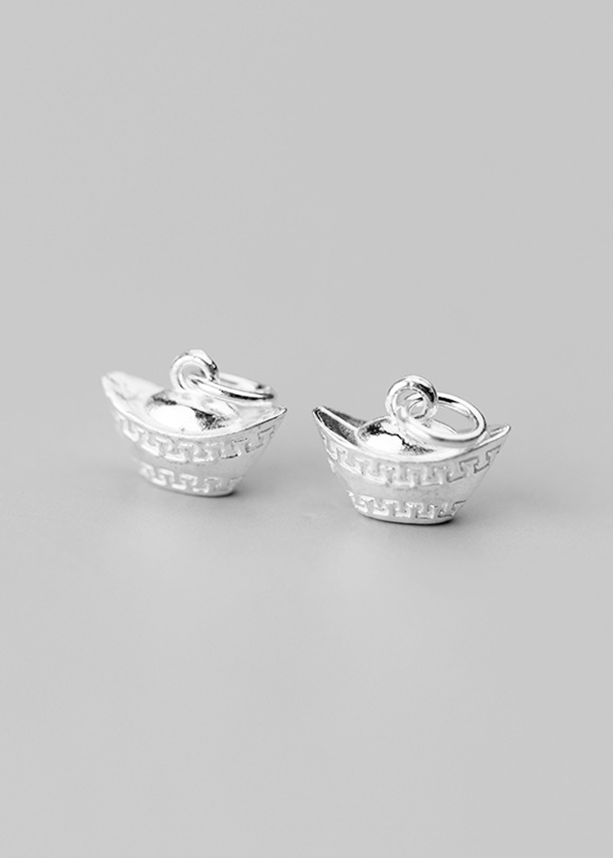 Charm bạc thỏi bạc treo - ngọc Quý Gemstones