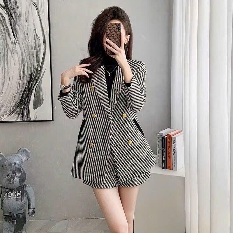 Set bộ vest chất dạ tweed kẻ sọc phối nút