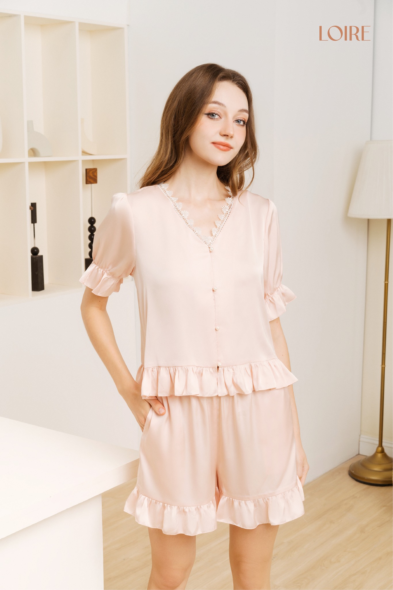 Bộ Pijama Cộc Cổ Đính Ren Có Nhún Bèo PCC03